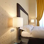 Le Reve De Naim 4* ローマ
